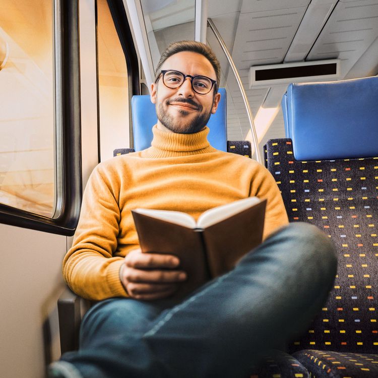 Entspanntes Lesen in der Tram